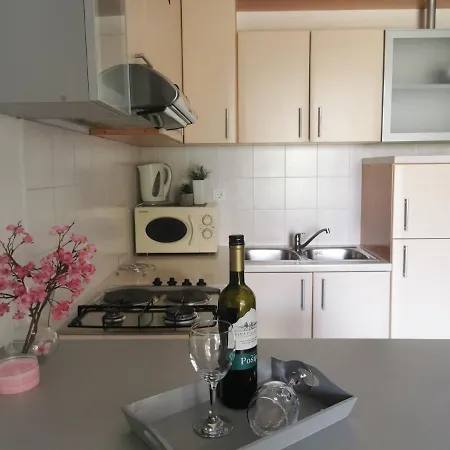 Kameni Cvit A2 Apartman Supetar